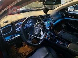 نيسان ماكسيما